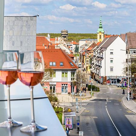 TELEKI40 Apartman Győr Belváros terasszal Exterior foto