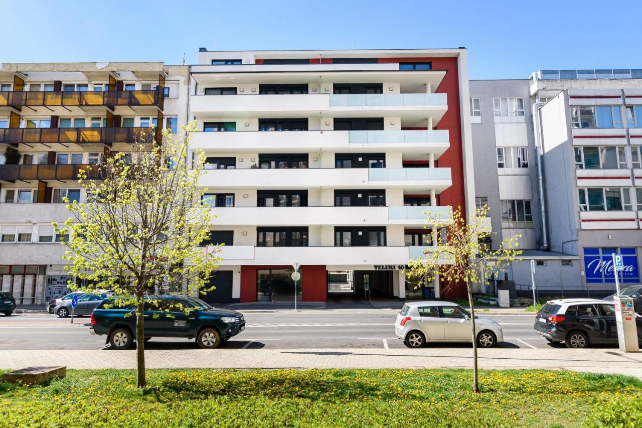 TELEKI40 Apartman Győr Belváros terasszal Exterior foto